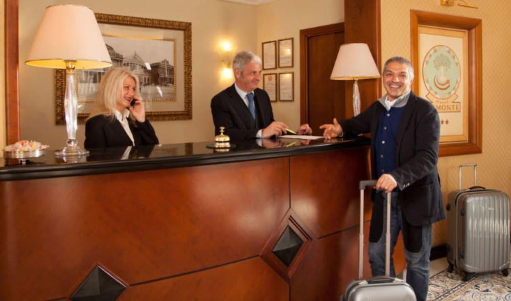 Hotel Piemonte Roma Esterno foto