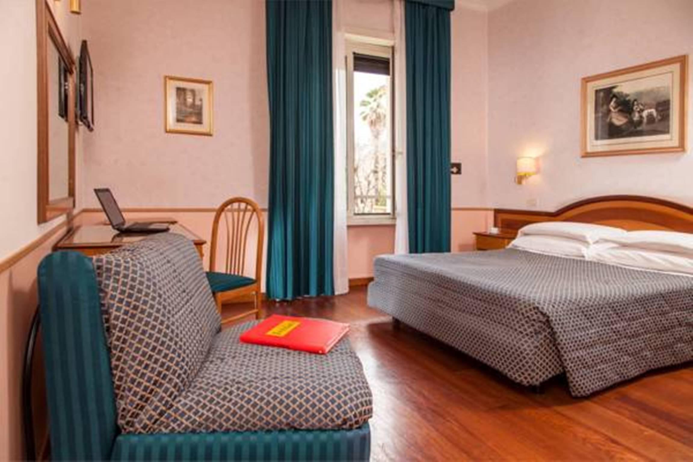 Hotel Piemonte Roma Esterno foto