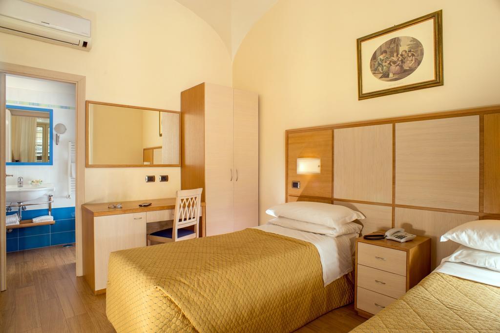 Hotel Piemonte Roma Esterno foto