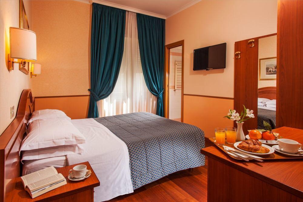 Hotel Piemonte Roma Esterno foto